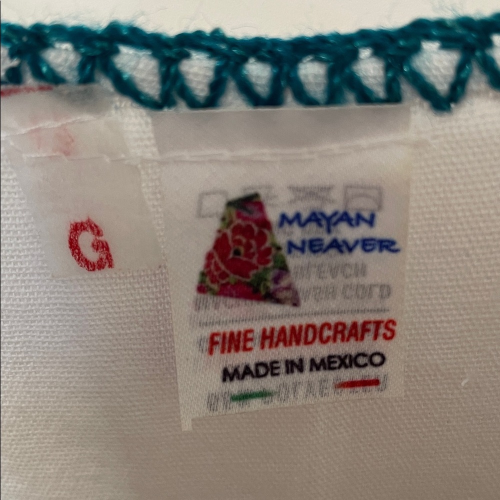 Mexican Embroidered Blousey Top Large - Picture 5 of 6